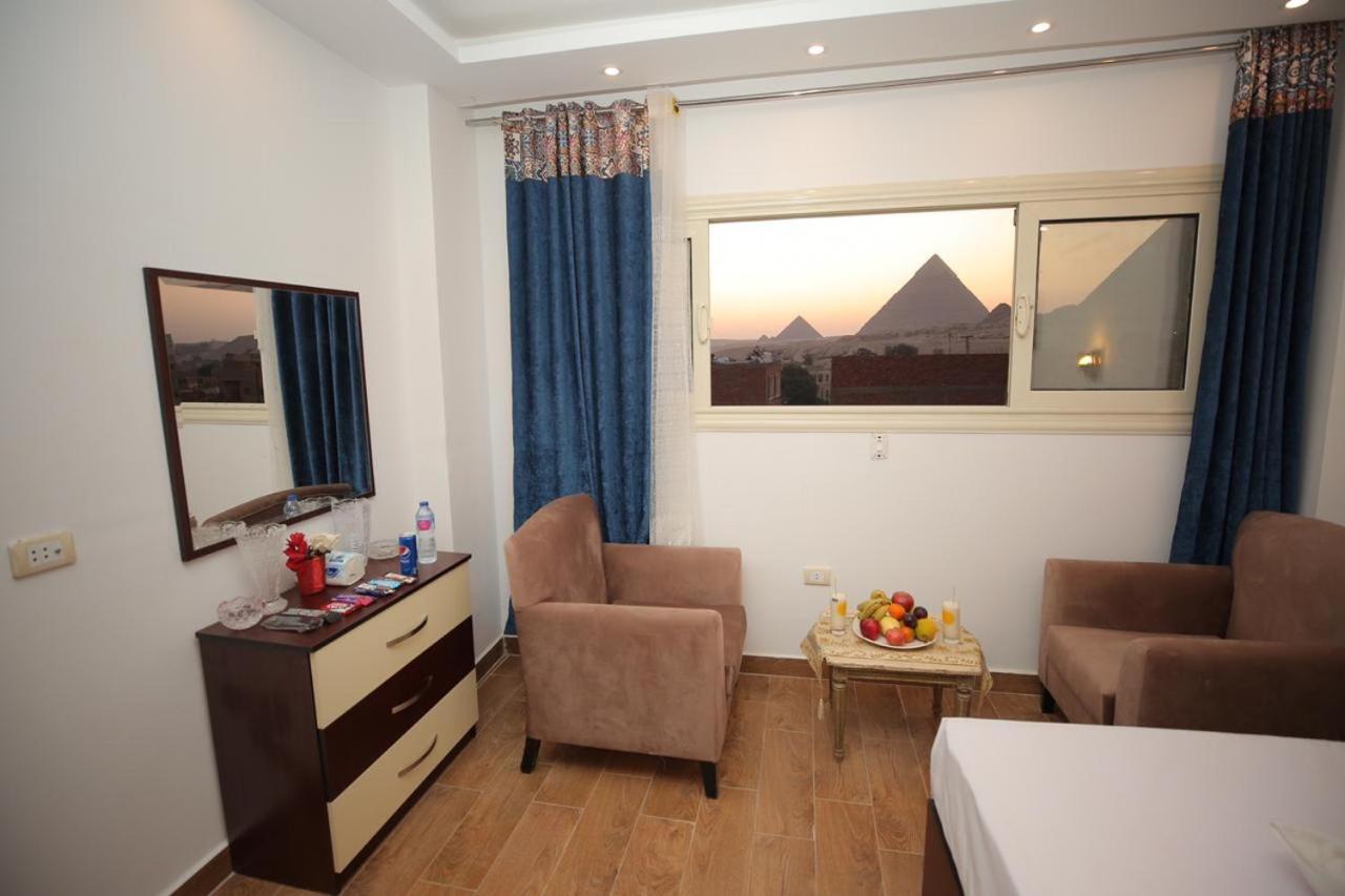 Hussien Lotus Pyramids View Otel Kahire Dış mekan fotoğraf